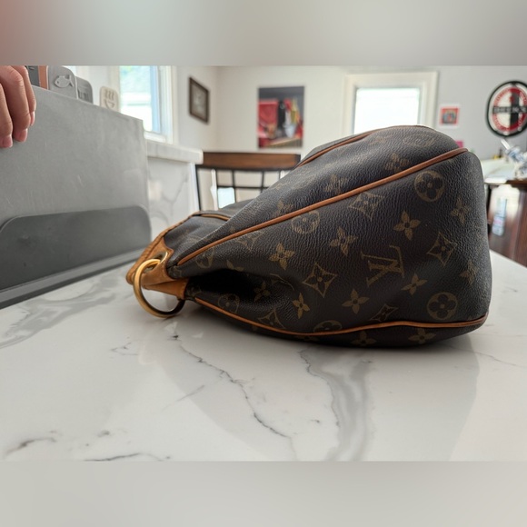 Louis Vuitton Galleria PM Monogram bag - Picture 4 of 10